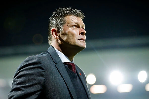 Steve Cotterill Watches as Bristol City Takes on Wolves in Sky Bet Championship (03 November 2015)