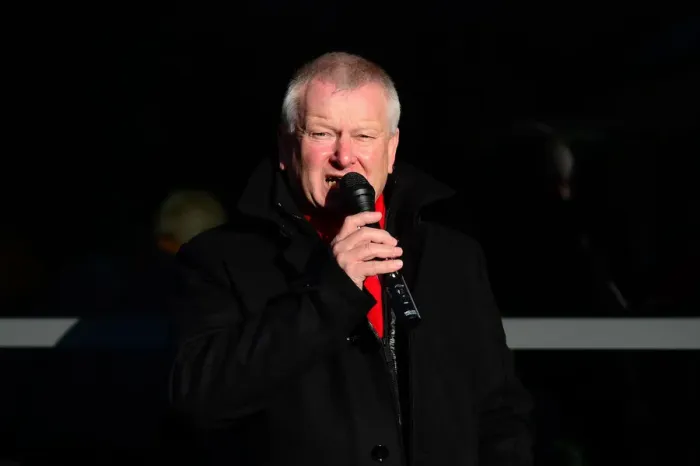 Framed Print : Steve Lansdown Unveils Marina Dolman Walkway at Ashton Gate during Bristol City vs. Reading Match, 2017
