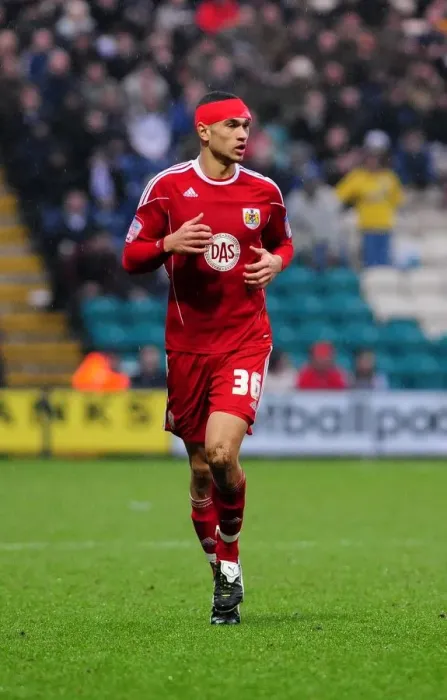 Framed Print : Steven Caulker's Intense Face-Off: Championship Showdown at Deepdale Stadium (Preston vs. Bristol City, 05 / 02 / 2011)