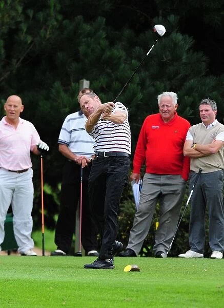 A Swing into Football: 2011-12 Bristol City First Team Golf Day