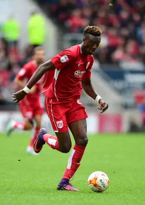 Framed Print : Tammy Abraham in Action: Bristol City vs. Nottingham Forest, Sky Bet Championship (10.01.16)