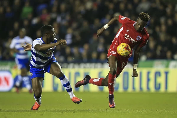 Tammy Abraham in Action: Sky Bet Championship Clash between Reading and Bristol City (Nov. 2016)