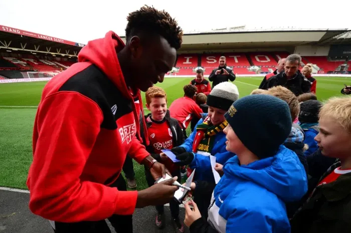 Framed Print : Tammy Abraham of Bristol City Greets Young Fans with Autographs at Ashton Gate, 2016 Framed Print : Tammy Abraham of Bristol City Greets Young Fans with Autographs at Ashton Gate, 2016