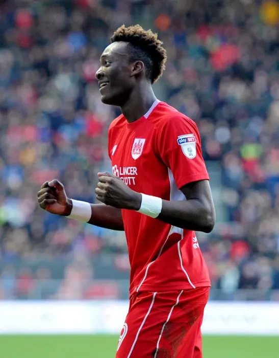 Framed Print : Tammy Abraham Strikes: Bristol City vs Reading, Sky Bet Championship, Ashton Gate, 2017