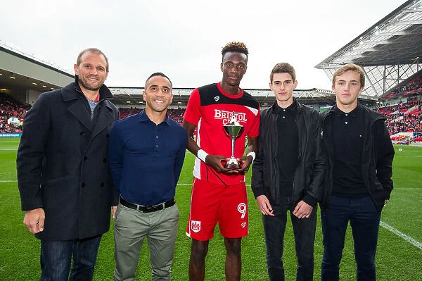 Tammy Abraham Wins PFA Fans Player of the Month Award at Ashton Gate Before Bristol City's Match Against Blackburn Rovers