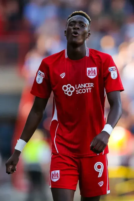Framed Print : Tammy Abraham's Debut Goal: Bristol City Claims 2-1 Victory