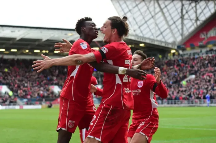 Framed Print : Tammy Abraham's Euphoric Goal Celebration: A Thrilling Moment at Ashton Gate (Bristol City vs. Cardiff City, Sky Bet Championship, 14 / 01 / 2017)