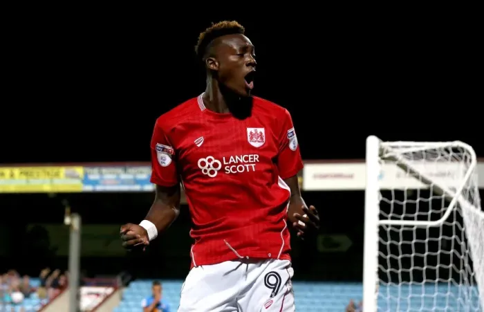 Framed Print : Tammy Abraham's Frustration: Scunthorpe United vs. Bristol City, 23rd August 2016