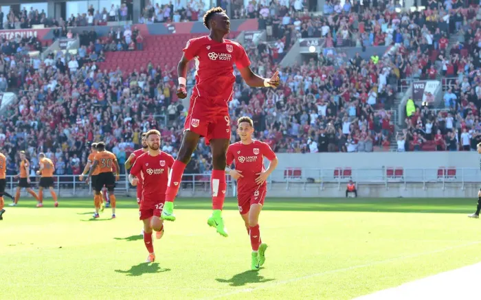 Framed Print : Tammy Abraham's Thrilling Goal: Bristol City's Championship Victory over Wolverhampton Wanderers (April 8, 2017) Framed Print : Tammy Abraham's Thrilling Goal: Bristol City's Championship Victory over Wolverhampton Wanderers (April 8, 2017)