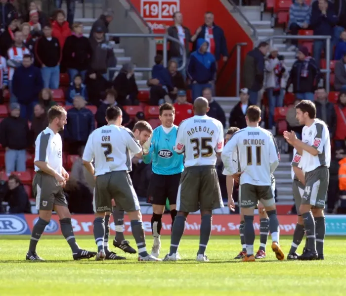 Framed Print : Team Talk Framed Print : Team Talk
