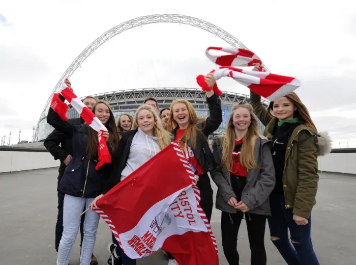 Framed Print : Thousands of Ecstatic Bristol City Fans at Wembley Stadium for Johnstone's Paint Trophy Final Framed Print : Thousands of Ecstatic Bristol City Fans at Wembley Stadium for Johnstone's Paint Trophy Final