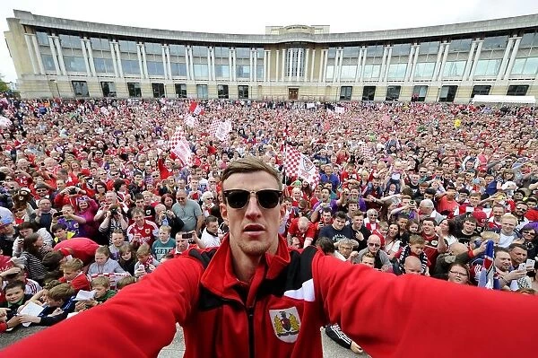 Thousands Gather for Selfie with Aden Flint at Bristol City Celebration Tour (May 2015)