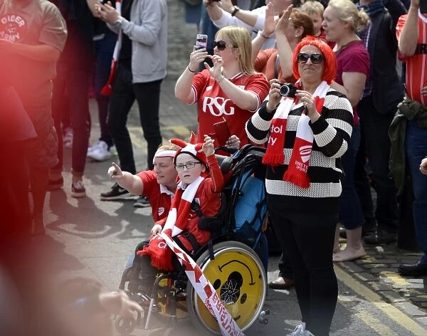 Thousands Gather for Unforgettable Welcome Home Celebration for Bristol City Football Club