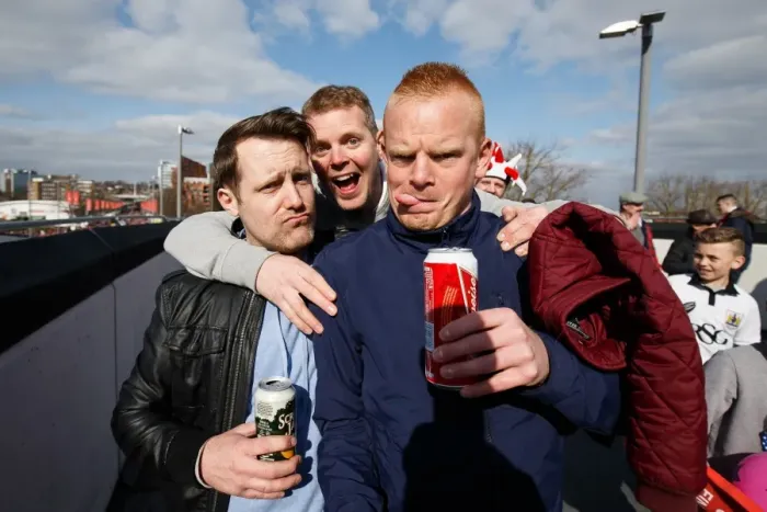 Framed Print : Thousands of Passionate Bristol City Fans Descend on Wembley Stadium for the Johnstones Paint Trophy Final Framed Print : Thousands of Passionate Bristol City Fans Descend on Wembley Stadium for the Johnstones Paint Trophy Final