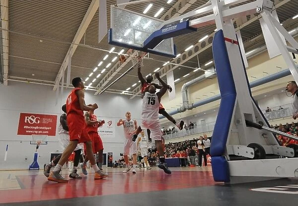 Thrilling British Basketball League Match: Flyers vs. Giants at SGS Wise Campus (December 2014)