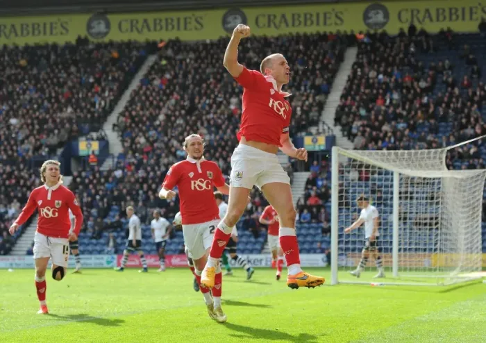 Framed Print : Thrilling Goal Celebration: Aaron Wilbraham Scores for Bristol City against Preston North End (Sky Bet League One, 11 / 04 / 2015)