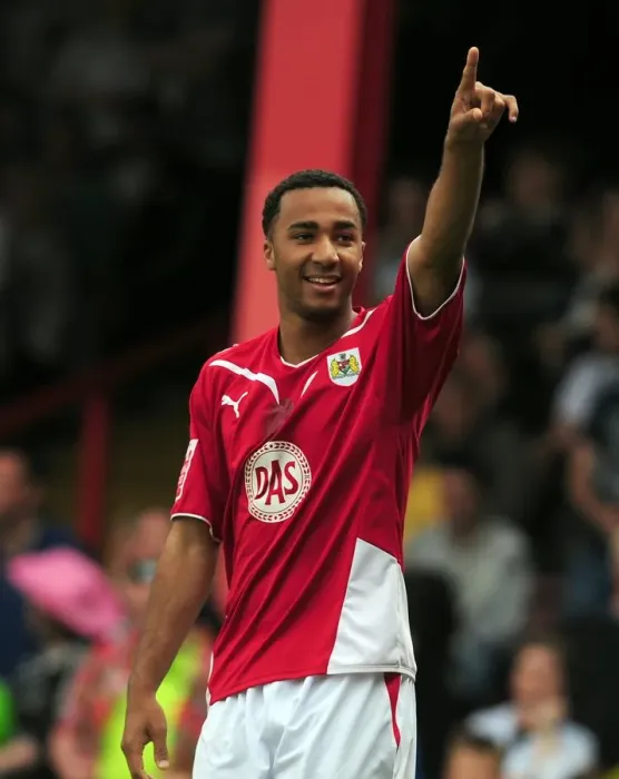 Framed Print : Thrilling Nicky Maynard Goal Celebration: Bristol City's Championship Victory Over Derby County (24 / 04 / 2010) Framed Print : Thrilling Nicky Maynard Goal Celebration: Bristol City's Championship Victory Over Derby County (24 / 04 / 2010)