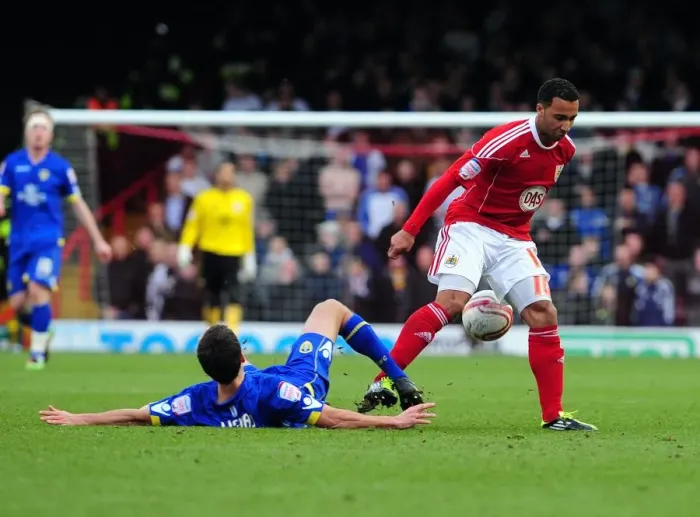 Framed Print : Thrilling Nicky Maynard Goal: Championship Showdown - Bristol City vs. Leeds United (12 / 02 / 2011) Framed Print : Thrilling Nicky Maynard Goal: Championship Showdown - Bristol City vs. Leeds United (12 / 02 / 2011)