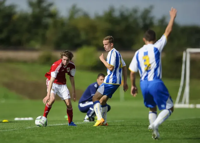 Framed Print : Tom Fry in Action: Bristol City U18 vs Brighton & Hove Albion U18, October 5, 2013 Framed Print : Tom Fry in Action: Bristol City U18 vs Brighton & Hove Albion U18, October 5, 2013
