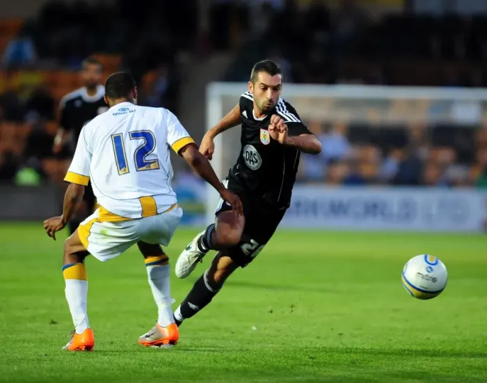 Framed Print : Tom Williams: Slicing Through Torquay's Defense - Bristol City Trial