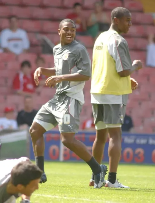 Framed Print : Training Focus: Tristan Plummer with Bristol City FC (07-08)
