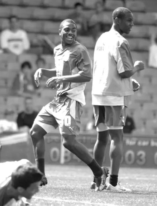 Framed Print : Training Intensity: Tristan Plummer with Bristol City FC (07-08)