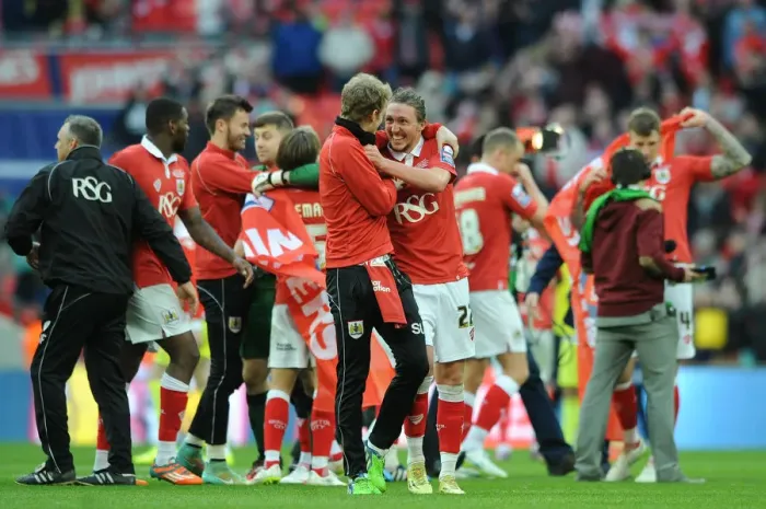 Framed Print : Triumph at Wembley: Emotional Reunion of Ayling and Saville
