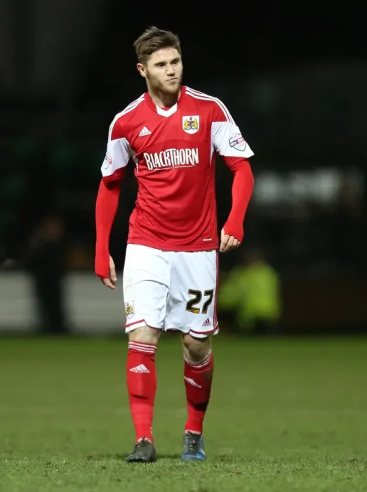 Framed Print : Wes Burns in Action: League One Clash between Notts County and Bristol City, 2013