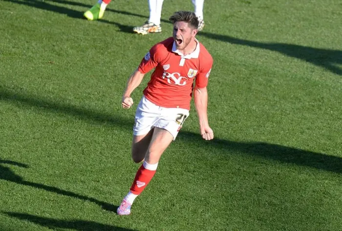 Framed Print : Wes Burns Thrilling Last-Minute Goal: Bristol City Secures Victory Against Chesterfield in Sky Bet League One