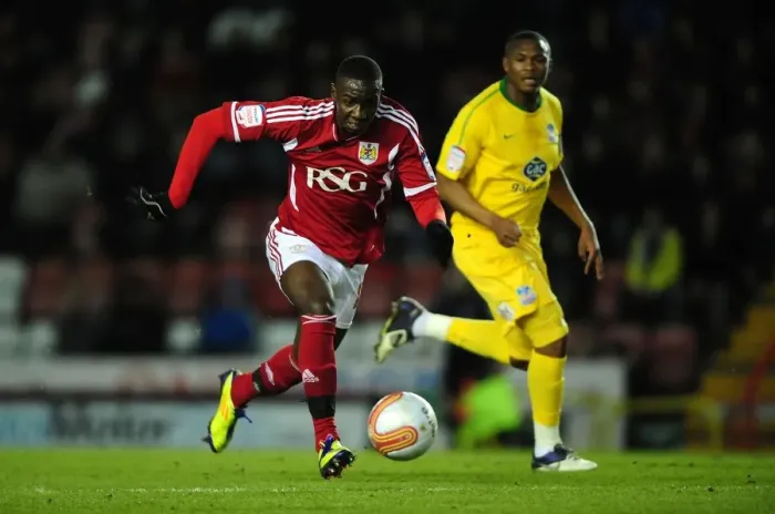 Framed Print : Yannick Bolasie in Championship Action: Bristol City vs Crystal Palace at Ashton Gate Stadium - 14 / 02 / 2012 Framed Print : Yannick Bolasie in Championship Action: Bristol City vs Crystal Palace at Ashton Gate Stadium - 14 / 02 / 2012