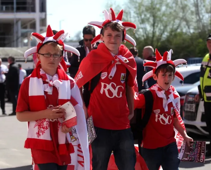 Framed Print : Young Fans Arrive at Ashton Gate: Excitement Builds for Bristol City vs Coventry City, 2015