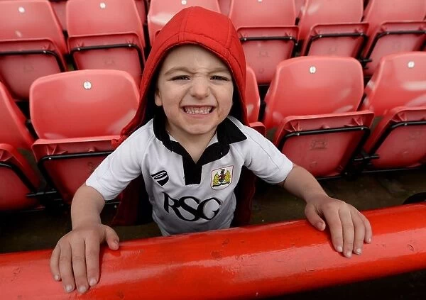 Young Fan's Excitement at Bristol City vs Gillingham, Sky Bet League One Match, Ashton Gate