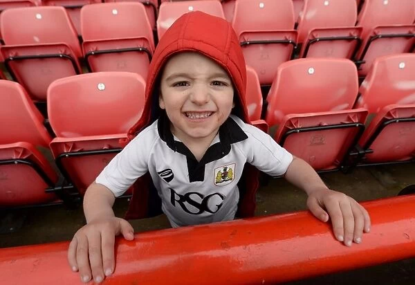 Young Fan's Thrill at Bristol City vs Gillingham, Sky Bet League One Match, Ashton Gate