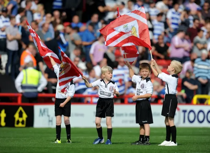 Framed Print : Young Portishead Town FC Flag Bearers at Bristol City vs Reading, 2015 Framed Print : Young Portishead Town FC Flag Bearers at Bristol City vs Reading, 2015