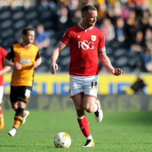 Aaron Wilbraham's Determined Performance: Hull City vs. Bristol City, Sky Bet Championship (02.04.2016)