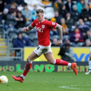 Aden Flint in Action: Hull City vs. Bristol City, Sky Bet Championship (02.04.2016)