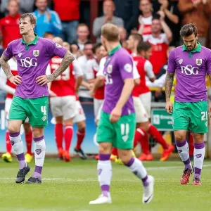 Aden Flint's Disappointment: 3-3 Draw Between Fleetwood Town and Bristol City Aden Flint's Disappointment: 3-3 Draw Between Fleetwood Town and Bristol City
