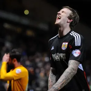 Aden Flint's Frustration: Draw Against Bradford City (January 11, 2014) Aden Flint's Frustration: Draw Against Bradford City (January 11, 2014)