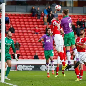 Aden Flint's Last-Minute Goal Attempt vs Barnsley - Rogan Thomson/JMP Aden Flint's Last-Minute Goal Attempt vs Barnsley - Rogan Thomson/JMP