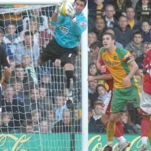 Adriano Basso Print: Norwich City vs. Bristol City Match Action Photo