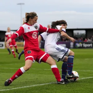 A Battle for the Ball: Loren Dykes Determined Fight in Bristol Academy vs. Chelsea Ladies