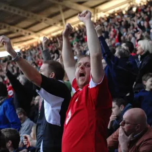 The Battle on the Field: Reading vs. Bristol City - Season 08-09 The Battle on the Field: Reading vs. Bristol City - Season 08-09
