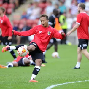 Bobby Reid in Action: Bristol City's Star Player Shines in Pre-Season Friendly Against Cheltenham Town Bobby Reid in Action: Bristol City's Star Player Shines in Pre-Season Friendly Against Cheltenham Town