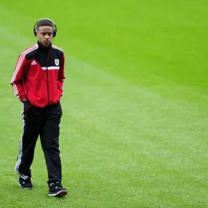 Bobby Reid in Action: Crystal Palace vs Fulham, 2013