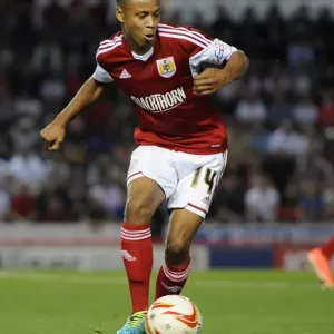 Bobby Reid in Action: Intense Bristol Derby, Bristol City vs. Bristol Rovers, Johnstone's Paint Trophy 2013