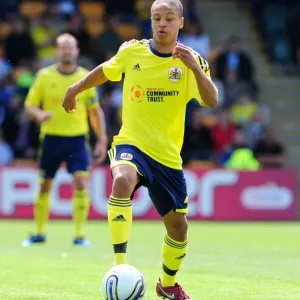 Bristol City FC Print: Bobby Reid in Action