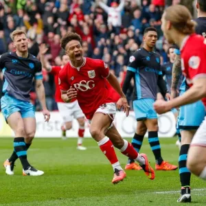Bobby Reid Scores Brace: Bristol City Leads Sheffield Wednesday 2-0 (April 9, 2016) Bobby Reid Scores Brace: Bristol City Leads Sheffield Wednesday 2-0 (April 9, 2016)