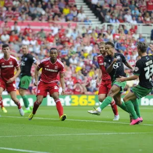 Bobby Reid's Narrow Miss: Middlesbrough vs. Bristol City, Sky Bet Championship (22 August 2015)