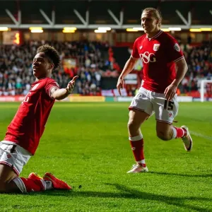 Bobby Reid's Stunner: Bristol City Takes 2-1 Lead Over Derby County (Sky Bet Championship, 2016)