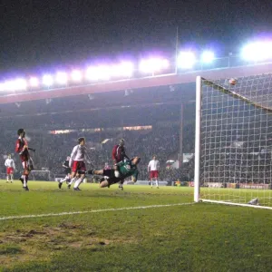 Bradley Orr in Action: Bristol City vs Crystal Palace Bradley Orr in Action: Bristol City vs Crystal Palace